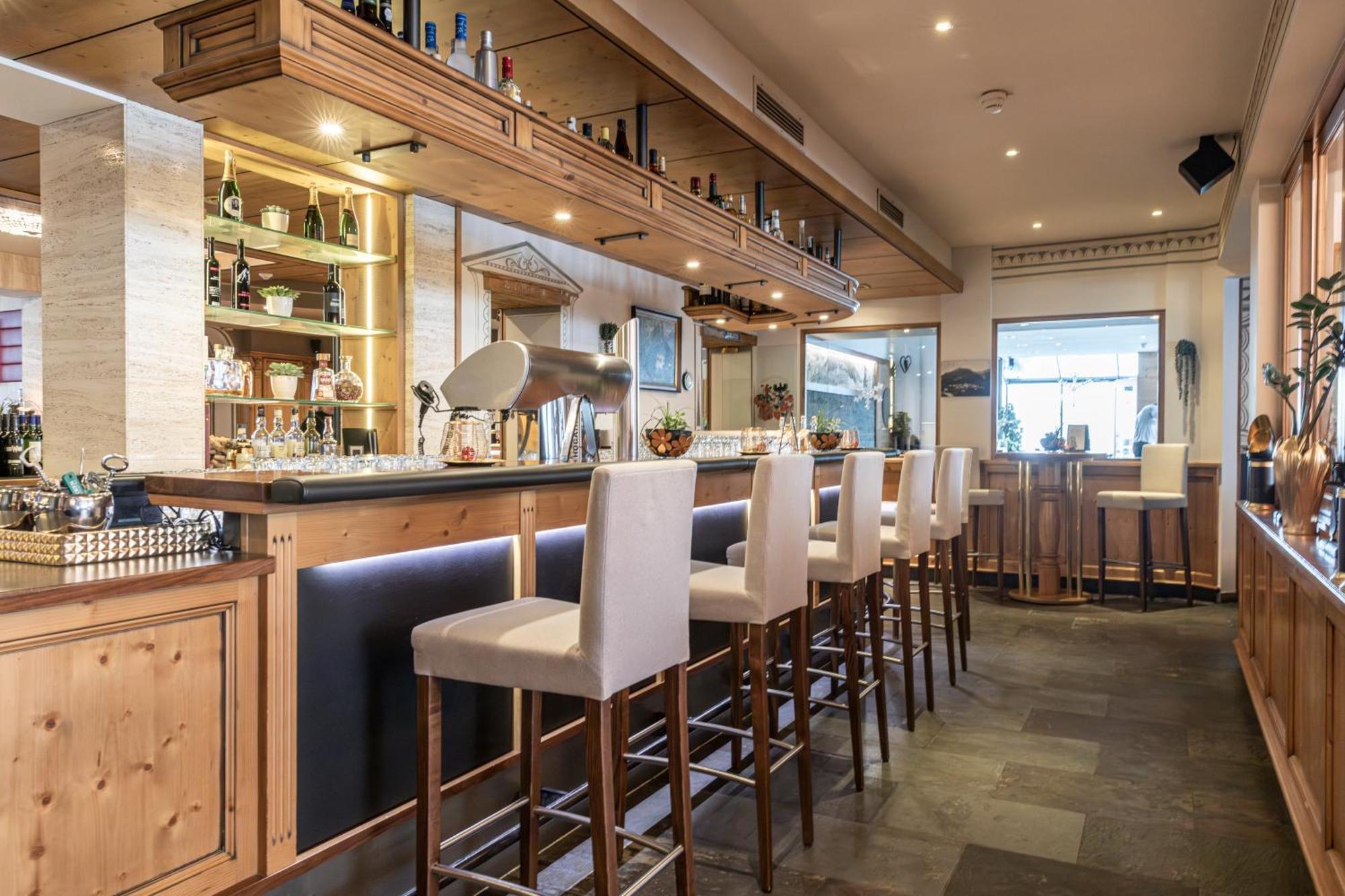 אישגל Hotel Gramaser מראה חיצוני תמונה